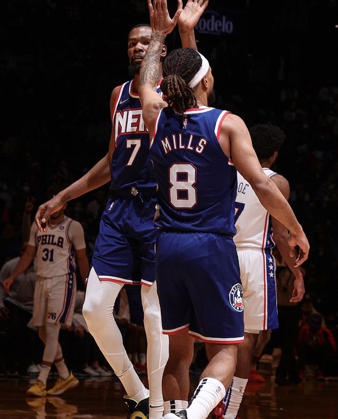 开云在线欧联赛程吃紧；华盛顿奇才赛前官宣签约；话题不断；赛程密集仍需轮换的简单介绍